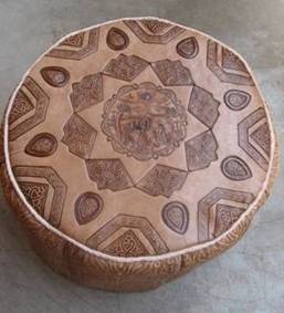 pouf8.3879sm.jpg