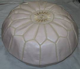pouf 3.12716sm.jpg
